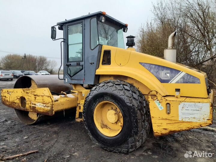 Тракторист машинист