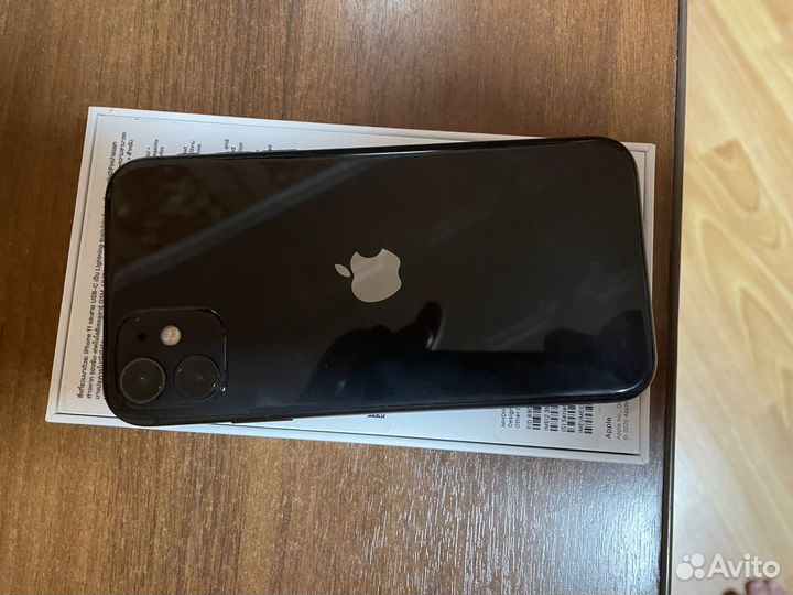 iPhone 11, 128 ГБ
