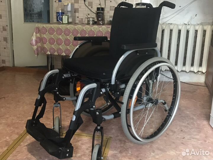 Коляска инвалидная