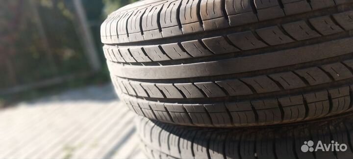 Nexen Roadian 541 235/75 R16 108H