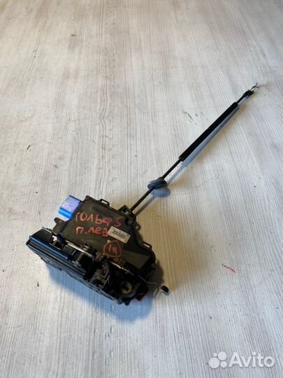 Замок двери передний левый Volkswagen Golf 5 BSE