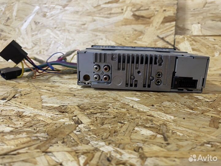 Автомагнитола alpine