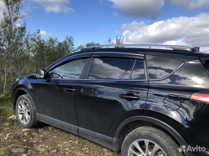 Дефлекторы окон (ветровики) Toyota RAV4 2012-2019