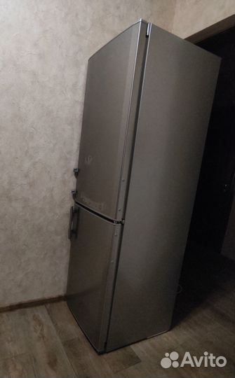 Холодильник liebherr бу