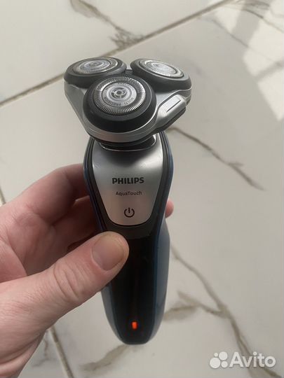 Бритва электрическая philips Aqua Touch