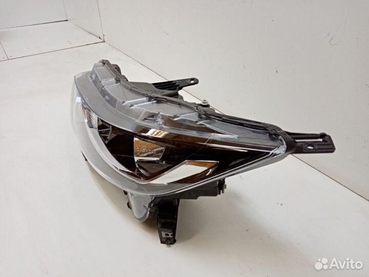 Фара левая Nissan Qashqai J11 2017