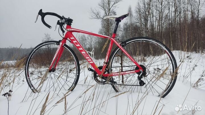 Шоссейный велосипед totem agree