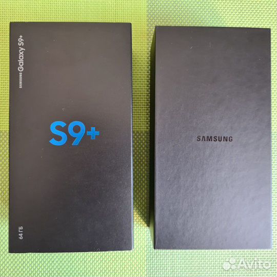 Коробка от Samsung Galaxy s9+