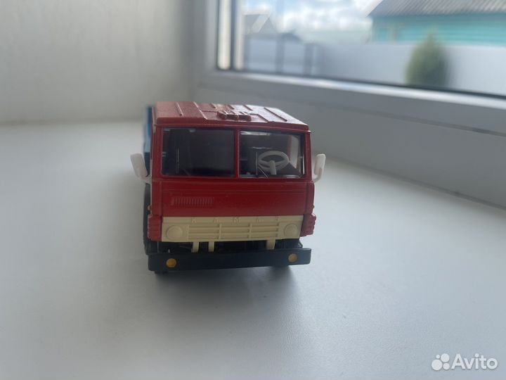 Модели 1/43 камаз, трактор