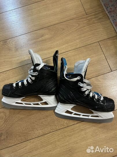 Хоккейные коньки bauer x lp