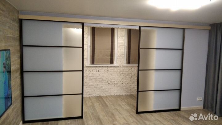 Стеклянные перегородки (раздвижные и стационарные)