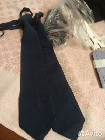 Форма Фсин, Погоны, галстуки, пилотки, шапки