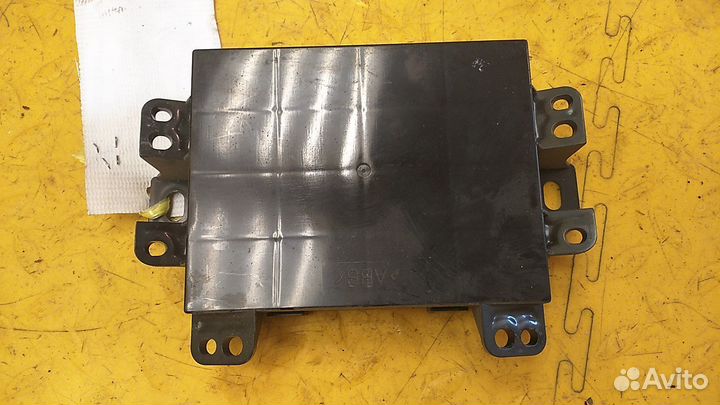 Блок электронный Legacy Outback (B13)