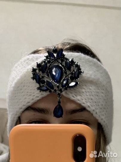 Повязка на голову вязаная