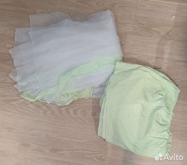 Бортики в кроватку + постельный комплект