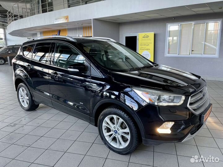 Ford Kuga, 2017