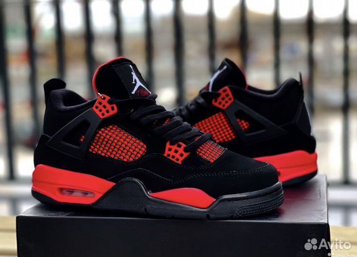 Nike air jordan 4 red thunder