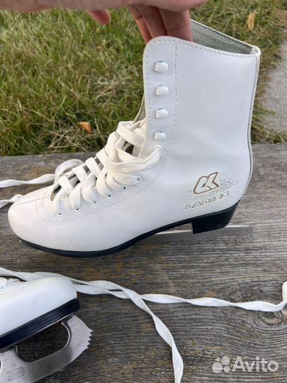 Коньки фигурные 39 размер