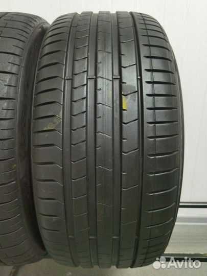 Pirelli P Zero 255/35 R20 93Y