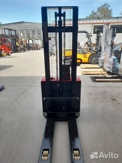 Штабелер самоходный Oxlift AX 1230H