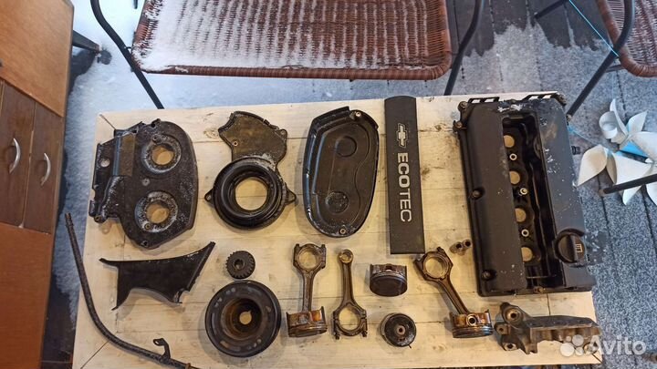 Запчасти двигателя Chevrolet Aveo T300