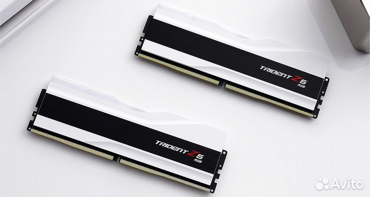 Оперативная память 32 Gb 6000 MHz G.Skill trident