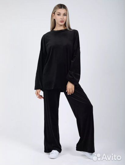 Велюровый спортивный костюм 42-44