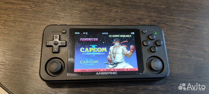 Портативная игровая приставка