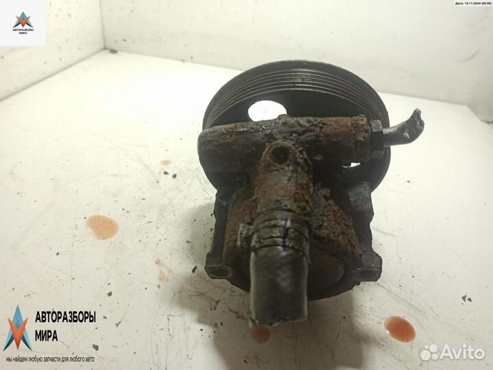 Насос гидроусилителя руля Renault Logan 2007