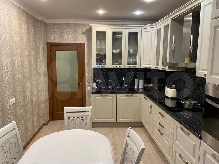 3-к. квартира, 74,1 м², 3/17 эт.