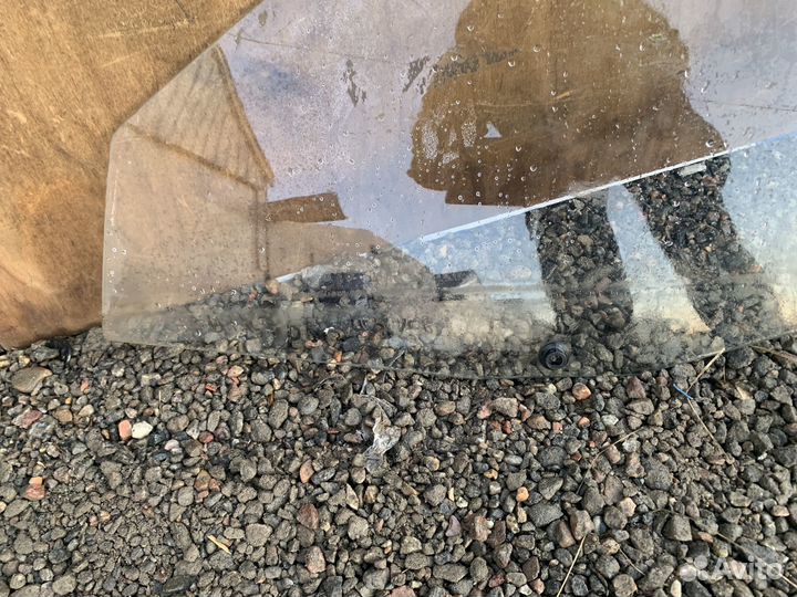 Стекло передние левое lifan breez