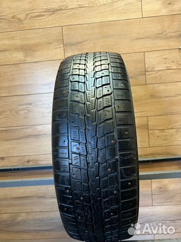 Dunlop SP Winter Ice 01 205/60 R16 92T