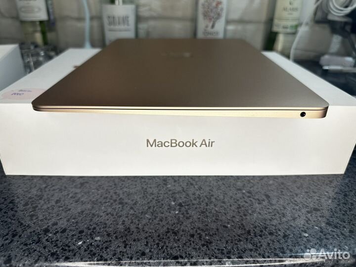 MacBook Air 13 2020 М1/8Gb/256SSD/96%/Идеал