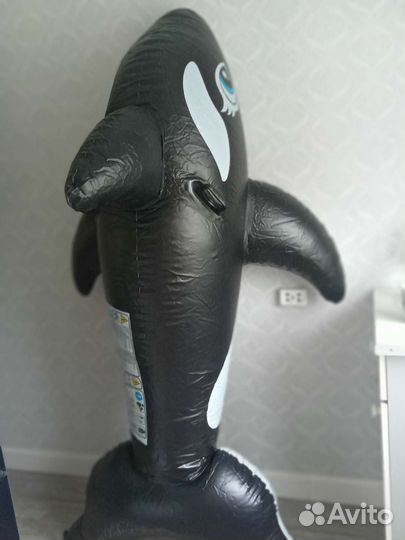 Надувная касатка для купания