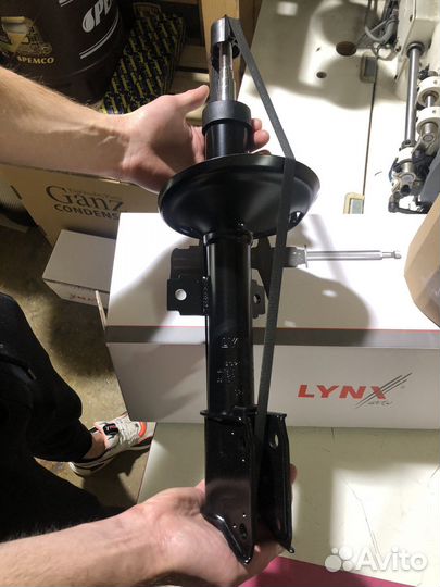 Амортизатор передний lynx Renault Duster