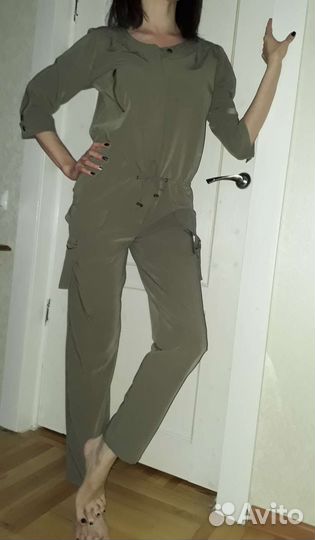 Комбинезон женский