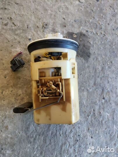 Бензонасос Хендай Элантра XD 31110-2D030