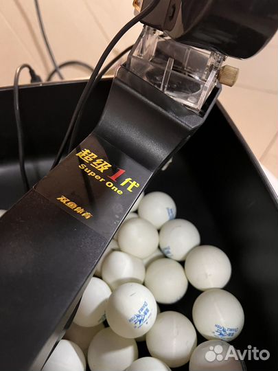 Тренажер для настольного тенниса