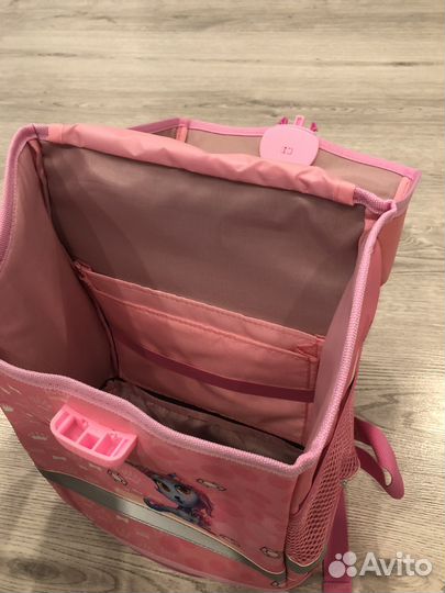 Рюкзак школьный для девочки новый