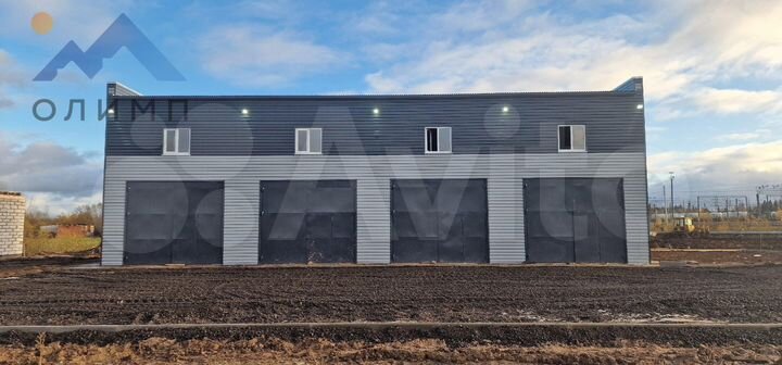 Гараж, > 30 м²