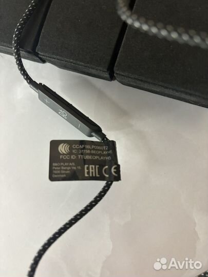 Наушники Bang & Olufsen BeoPlay H5 Black