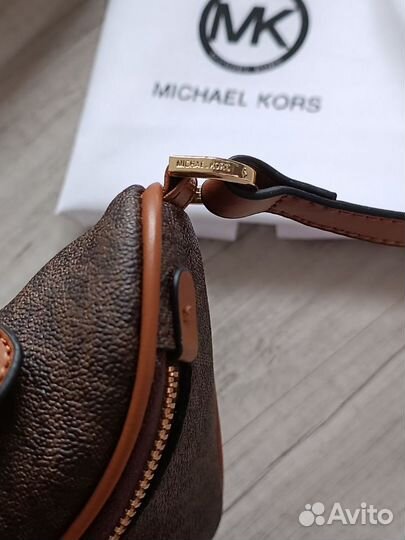 Сумка Michael Kors поясная