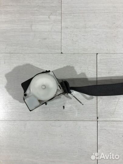 Ремень безопасности задний лев LADA granta 1.6 мт