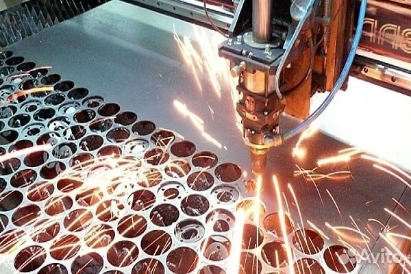 Лазерная резка акрил, оргстекло,пластик, металл