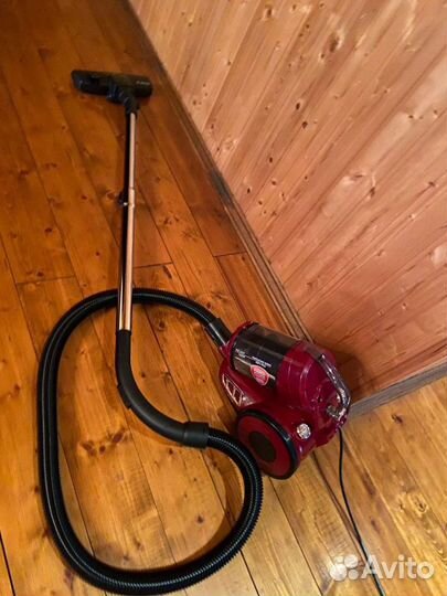 Пылесос Polaris PVC 1619