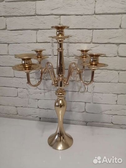 Канделябры, подсвечники, стойки под свечи и цветы