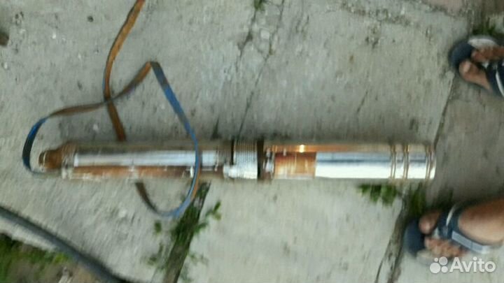 Насос глубинныи с кабелем и пзу