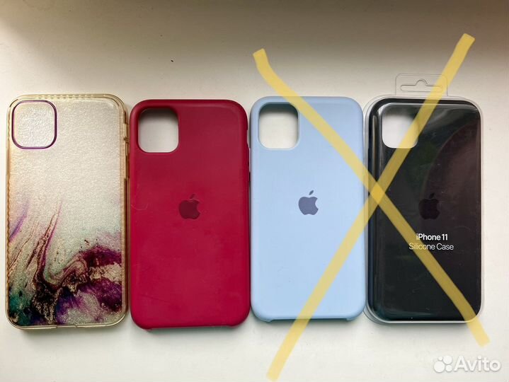 Чехол на iPhone 11