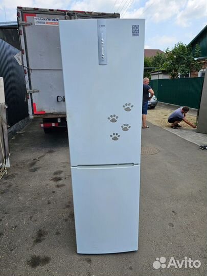 Холодильник Бош ноуфрост