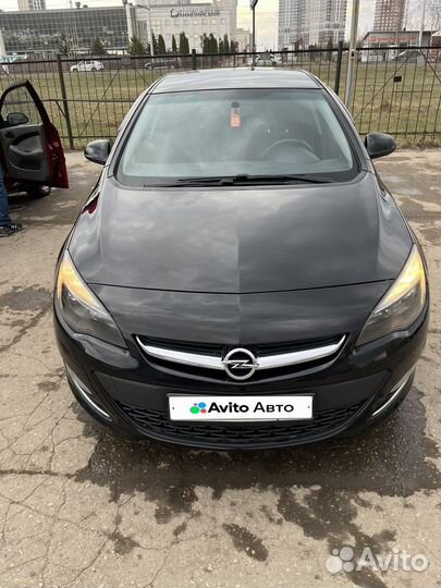 Opel Astra 1.6 МТ, 2013, 126 000 км